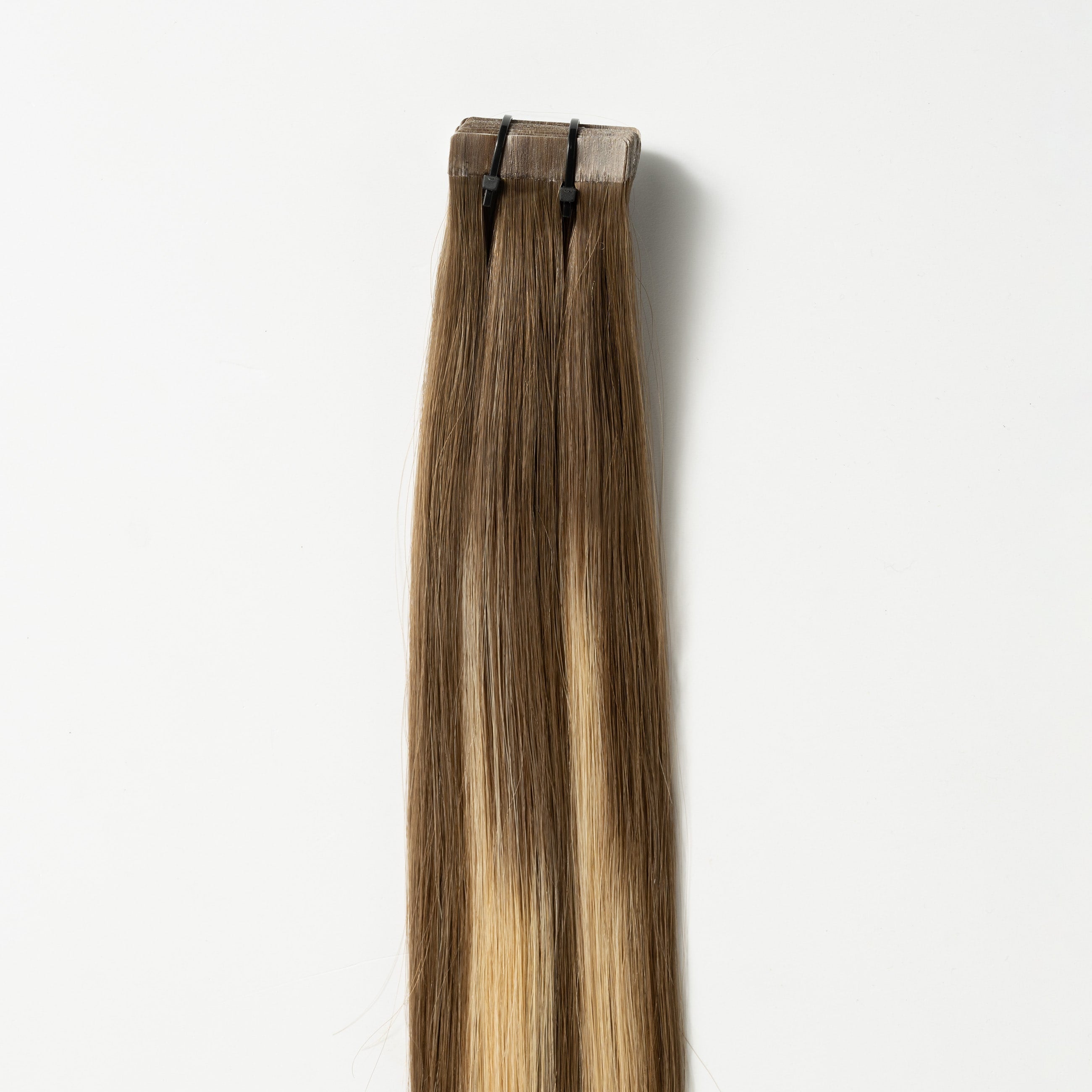 Tape in Extensions - Natural Blonde Balayage 3B+22